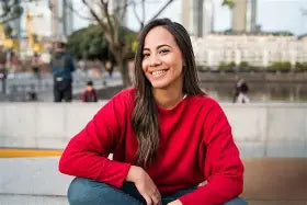 Camila Reyes. – Santiago<em> - Compradora de Instagram</em>